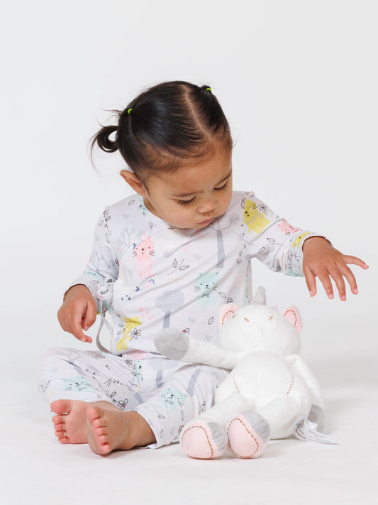 5 Game-Changing Baby Clothing Hacks New Parents Can’t Live Without