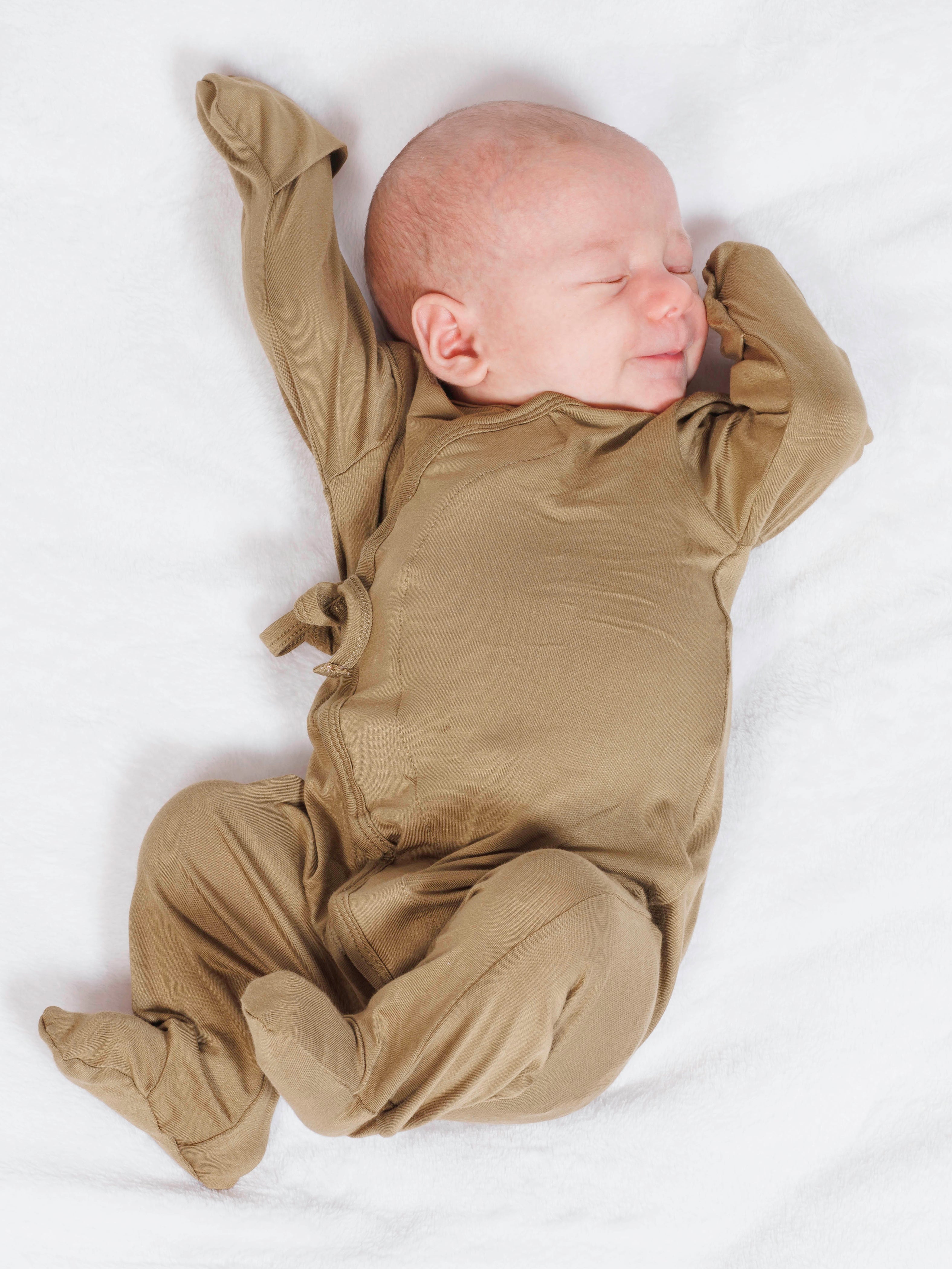 Peridot Onesie KO Magnetic Eco Friendly Baby Clothing